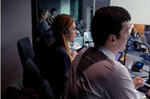 Conference simultaneousm interpreting